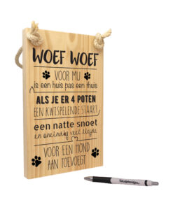 Tekst op hout voor de hond - woef woef