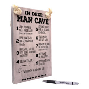 Tekst op hout tekstbord- in deze man cave