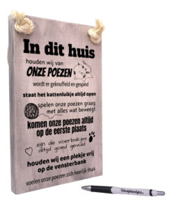 Tekst op hout - in dit huis houden wij van onze poezen