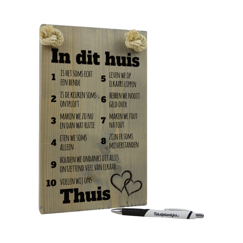 Origineel Tekst Op Hout Tekstplankje Cadeau In Dit Huis Voelen Wij Ons Thuis