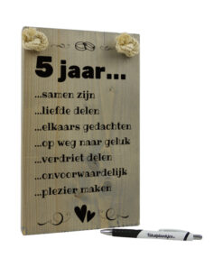 intellectueel stuiten op Wafel Origineel cadeau houten huwelijk - 5 jaar getrouwd - tekst op hout cadeau intellectueel stuiten op Wafel Origineel cadeau houten huwelijk - 5 jaar getrouwd - tekst op hout cadeau