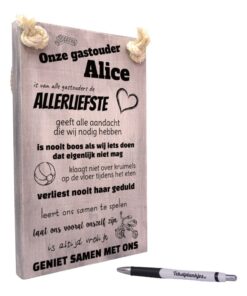 origineel cadeau gastouder - tekst op hout - onze gastouder is van alle gastouders de allerliefste