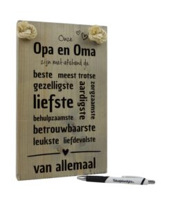 origineel cadeau opa en oma - tekstbord - tekst op hout - onze opa en oma zijn de beste en liefste van allemaal