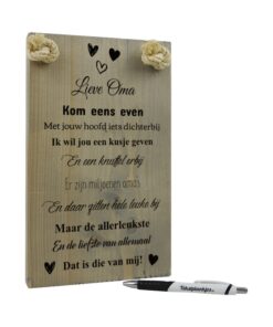 origineel cadeau oma - tekst op hout - tekstbord - tekstplankje - de liefste oma is die van mij