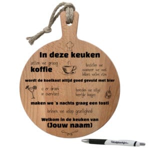 serveerplank beuken rond gepersonaliseerd cadeau inclusief touw
