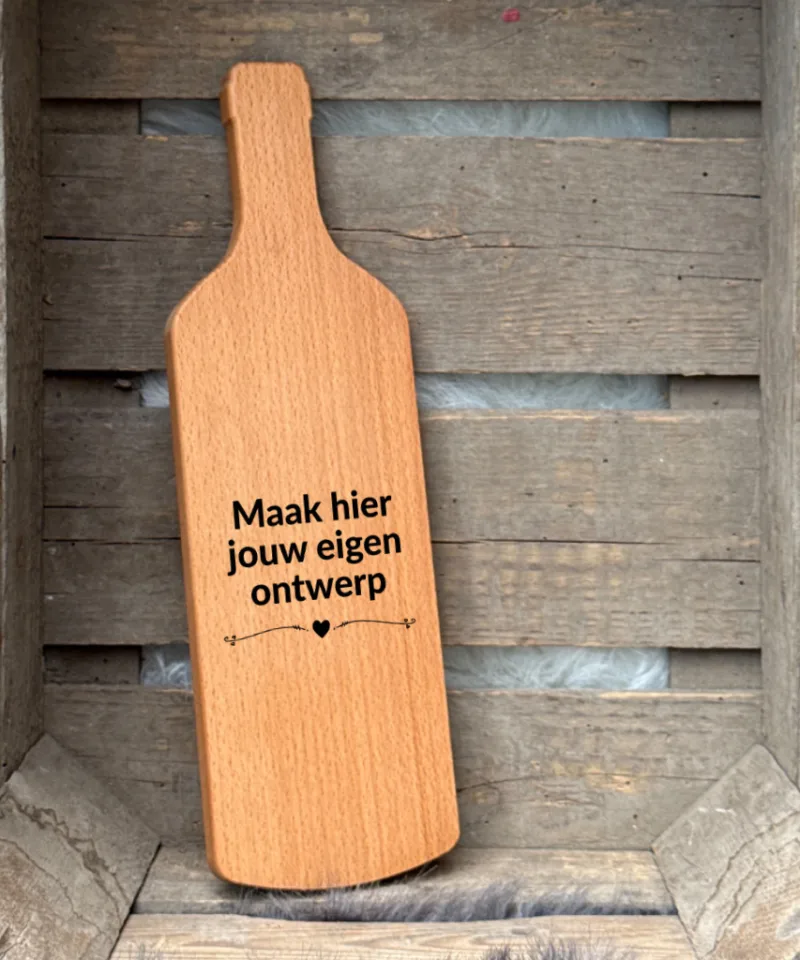 serveerplank of borrelplank wijnfles met eigen ontwerp of tekst gepersonaliseerd